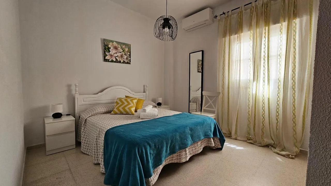 Casa Blanca-Parking Gratis Apartment Sanlucar de Barrameda Spain